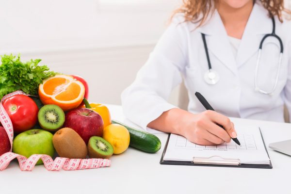 RAZONES-POR-LAS-QUE-ACUDIR-AL-NUTRICIONISTA-EN-MALAGA